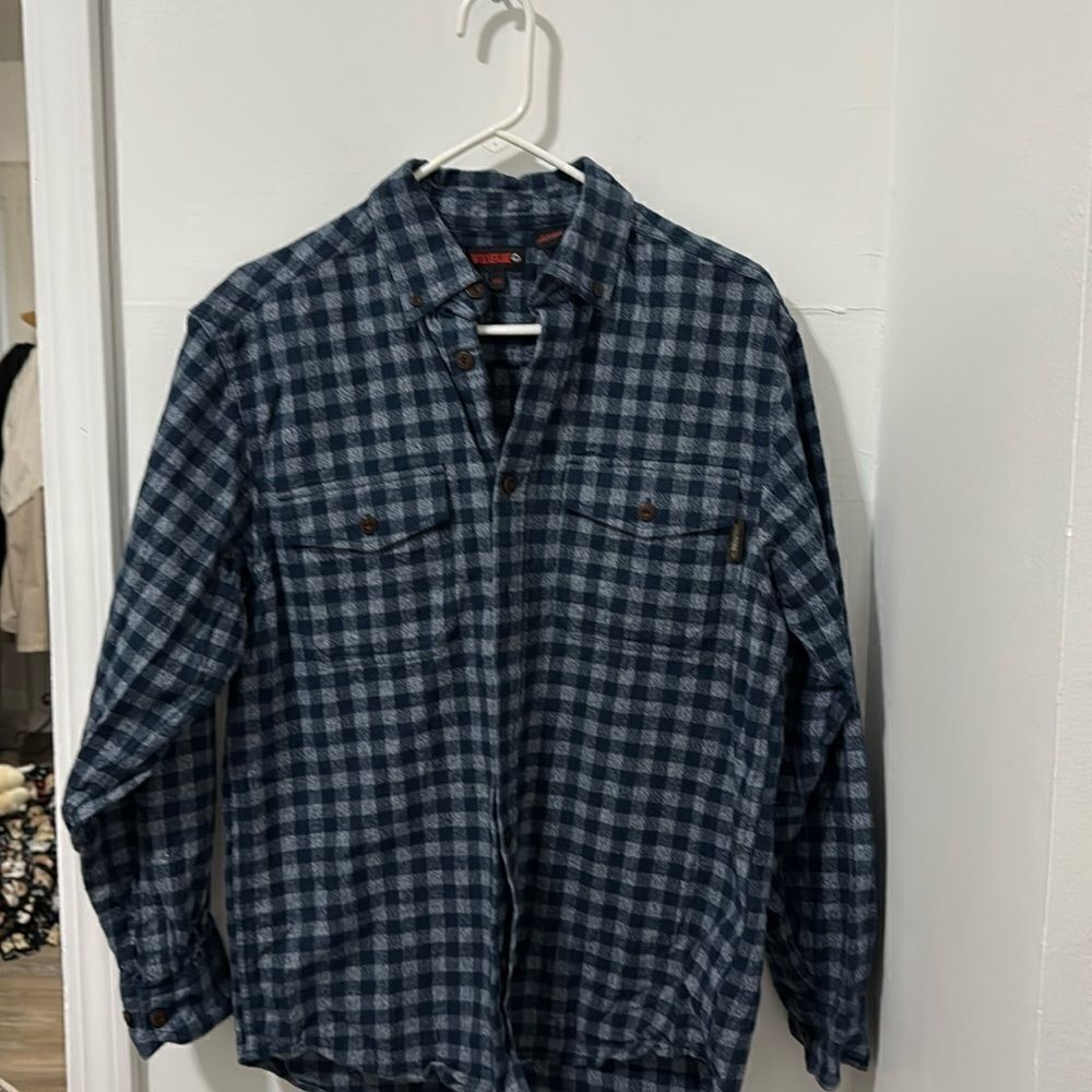WOLVERINE PLAID PRINT SHIRT SIZE M